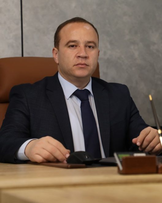 Атажонов Журъатбек Атаваевич, генеральный директор, портрет